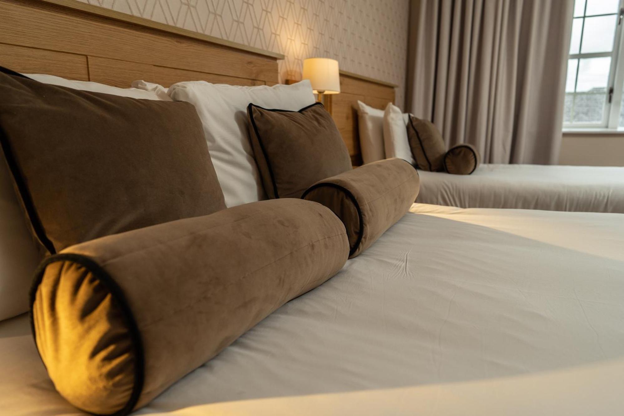 County Arms Birr Hotel Eksteriør billede