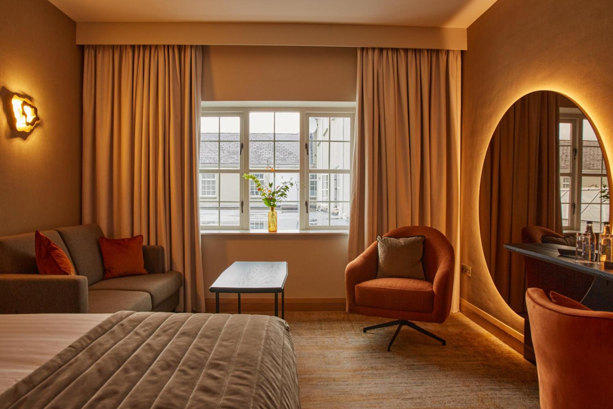 County Arms Birr Hotel Eksteriør billede