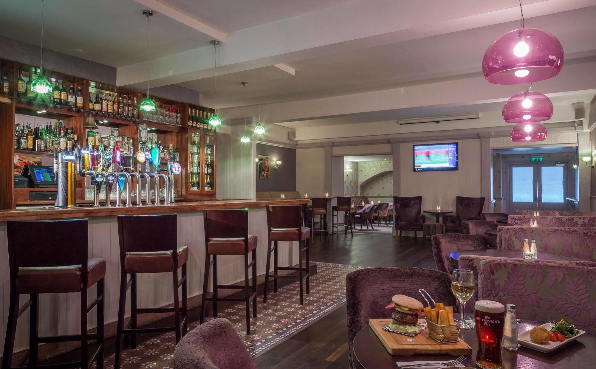 County Arms Birr Hotel Eksteriør billede